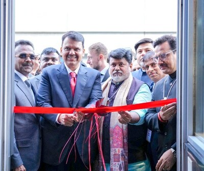 Maharashtra Signs MoUs Worth USD 360 billion in Davos, Advanced discussions held for additional USD 120 billion worth of agreements